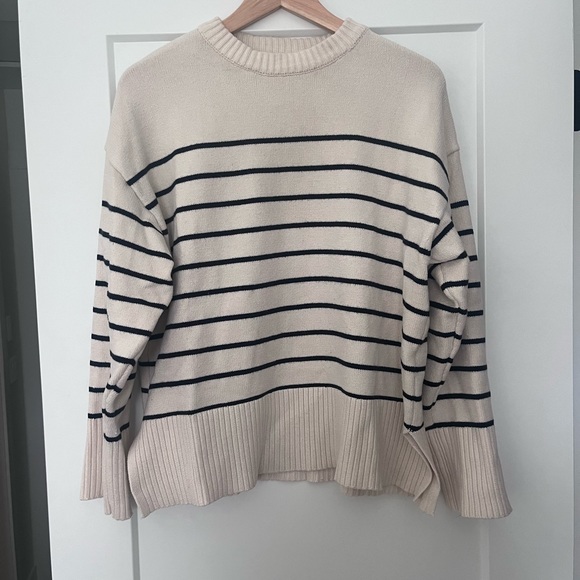 Zara Striped Sweater - Picture 2 of 3